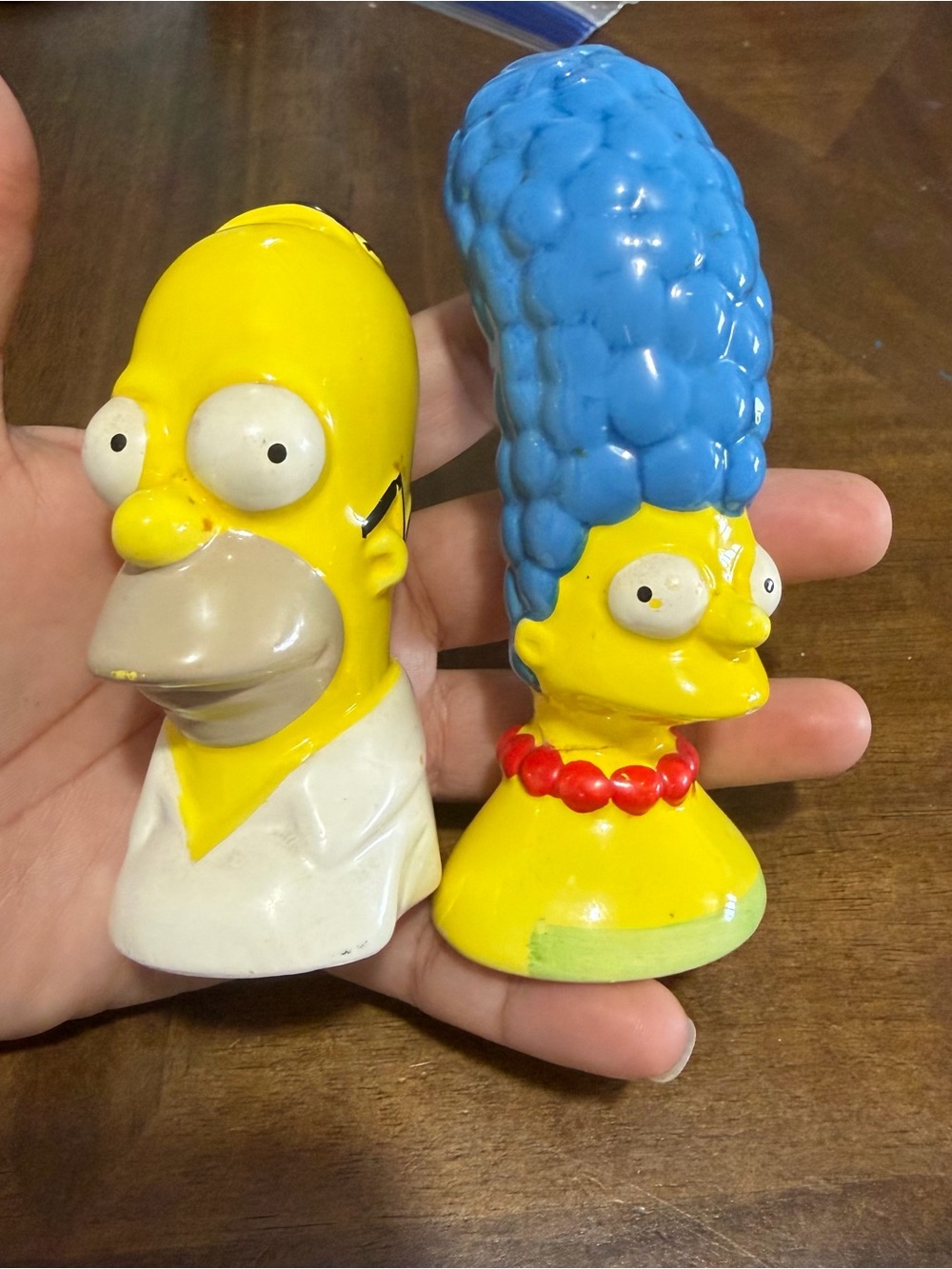 Vintage Marge And Homer Simpson Glass Salt & Pepper Shakers